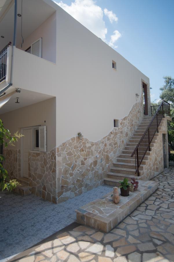 Ta Kavourakia Apartment Mikros Gialos Exterior photo